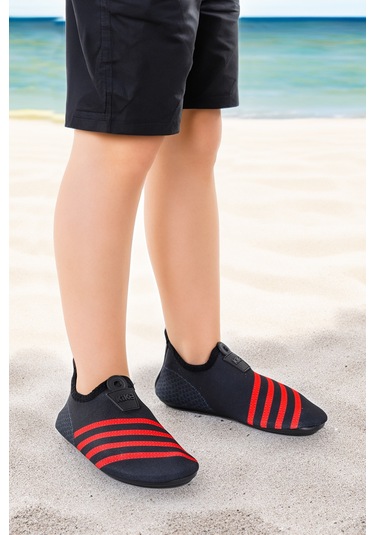 Kiko Kids Enigma Havuz Plaj Erkek Çocuk Deniz Ayakkabısı 7501 Siyah - Kırmızı Siyah - Kırmızı Kırmızı - Siyah