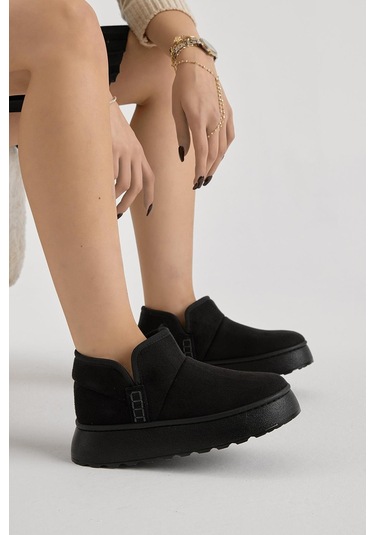 Kalın Poli Taban İçi Astarlı Süet Görünümlü Kadın Siyah Günlük Bot Tbprf005 Siyah
