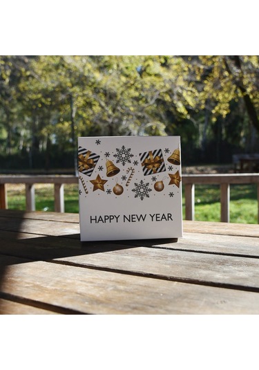 Demonte Beyaz Yılbaşı Kutusu 15x15x10cm 5'li