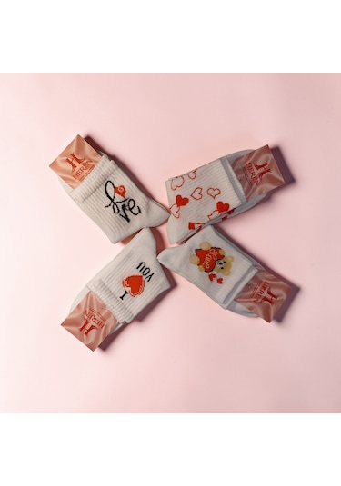 Heren Socks Kalp Love Temalı 4'lü Kolej Boy Kadın Soket Beyaz