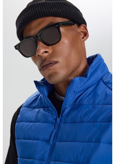 AC&Co / Altınyıldız Classics  Erkek Indıgo Rüzgar Geçirmez Taşınabilir Çantalı Sıcak Tutan Elyaf Dolgulu Ultra Hafif Standart Fit Şişme Yelek Indıgo