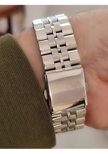 Focus Erkek Kol Saati Fonksiyonlu Çelik Kasa Takvimli 2091