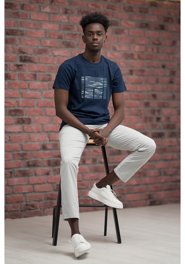 Slim Fit Sıfır Yaka Baskılı Pamuklu T-shirt Lacivert