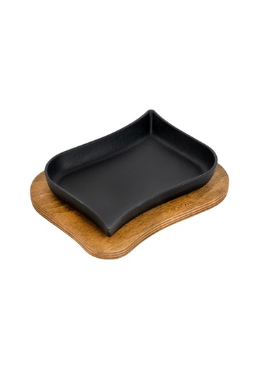 Lava Döküm Dikdörtgen Servis Tabağı Ve Ahşap Altlığı. Ölçü 13x19cm.