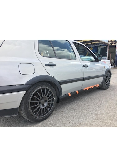 Vw Golf 3 Marşpiyel Takımı - Plastik - Parlak Siyah