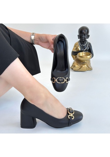 Lucky Siyah Cilt Topuklu Ayakkabı