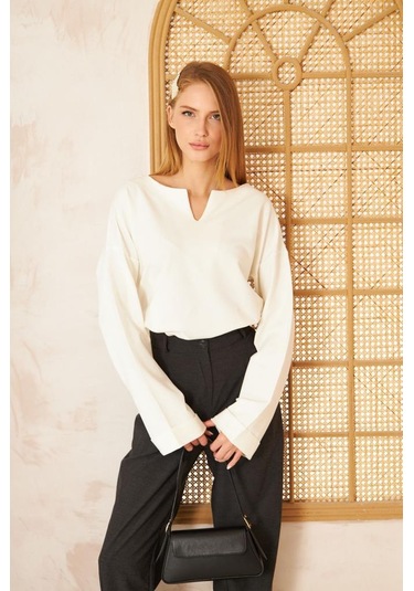 Kadın Ekstra Uzun Duble Kol / Yakası Yırtmaçlı Salaş Sweatshirt Bluz 3470190 Beyaz