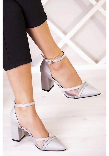 Molly Gümüş Saten Taşlı Fileli Kalın Topuklu Ayakkabı Gümüş