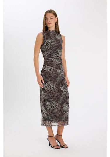 DeFacto Bodycon Vücuda Oturan Bisiklet Yaka Leopar Desenli Tül Kolsuz Maxi Elbise D5061AX24AUBN192