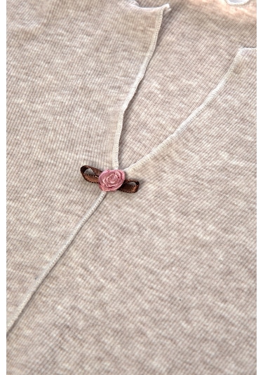 Kadın Pamuklu Çıtır Çiçek Desenli Baby Overloklu Fiyonk Detaylı Uzun Kollu Pijama Takımı Ko70142 Açık Kahvrengi