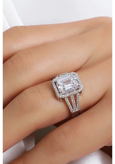 Çgk Çiğdem Gürel Kuyumculuk Beyaz Baget Tektaş Altın Yüzük Beyaz