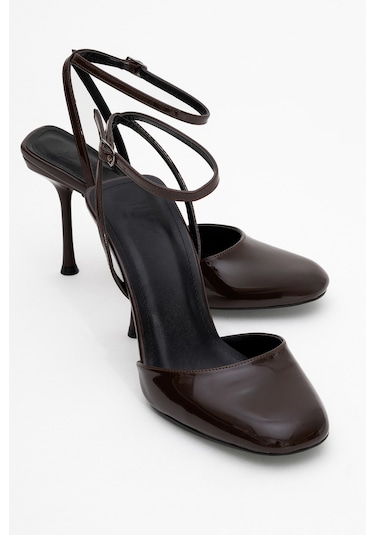 Blues Kahverengi Rugan Yuvarlak Burun Bilekten Bağlamalı Kadın Yüksek Topuklu Ayakkabı Kahverengi Rugan Kahverengi Blues Kahverengi Rugan Yuvarlak Burun Bilekten Bağlamalı Kadın Yüksek Topuklu Ayakkabı Kahverengi Rugan Kahverengi