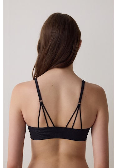 Penti Siyah Fit Dikişsiz Balensiz Push Up Sütyen