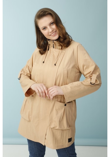 Rivetli Çıkarılan Kapüşonlu Plus Trençkot - Bej