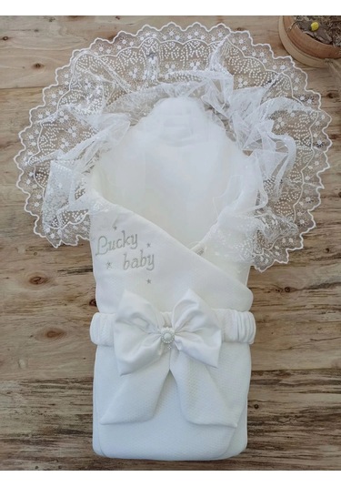 Yenidoğan Sahra Lucky Baby Nakışlı Kundak Bebek Battaniyesi Ekru Çok Renkli