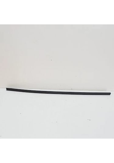 Bmw 3 Serisi 1998-2004 Ön Kapı Bandı Plastik Sol Oem No: 51138208449