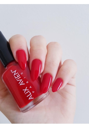 Alix Avien Ateş Kırmızı Oje 56 Yüksek Pigmentli Uzun Süreli Kalıcılık Hızlı Kuruma Nail Lacquer 56