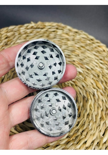 Raw Marka Metal 2Parça TutunÖğütücü Grinder //45mm