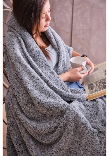 Zeynep Tekstil Flufy Wellsoft Tv Battaniyesi 110 x 170