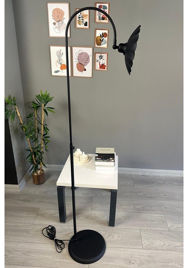 Siyah Lambader Modern Dekoratif Metal Oturma Odası Çalışma Odası Zemin Lambası 6977 Siyah