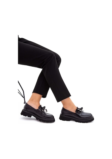 Tamer Tanca Kadın Hakiki Deri Siyah Loafer Ayakkabı 33 1004 Bn Ayk Sk22/23 Sıyah Siyah Tamer Tanca Kadın Hakiki Deri Siyah Loafer Ayakkabı 33 1004 Bn Ayk Sk22/23 Sıyah Siyah