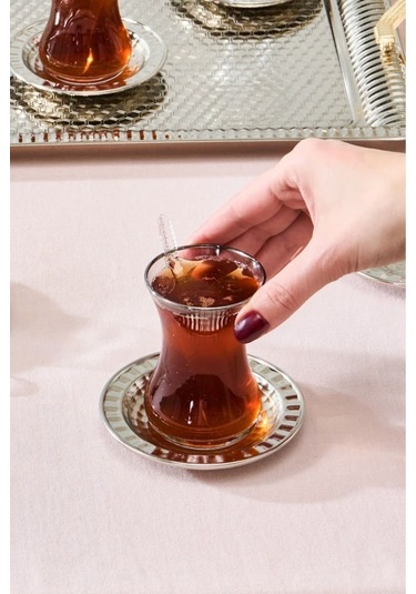 Karaca  Nehir 19 Parça Çay Seti