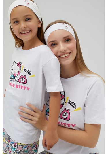 Hello Kitty Kız Çocuk Kısa Kollu Pijama Takımı Renklı