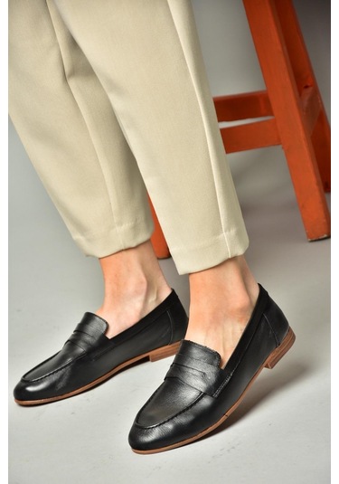 Fox Shoes S944007803 Siyah Hakiki Deri Kadın Babet Siyah