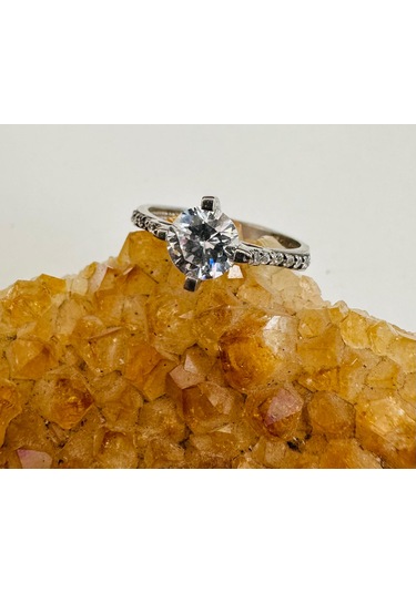 925 Ayar Parlak Gümüş Zirkon Taşlı Kadın Alyans Yüzük