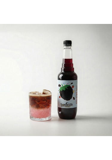 Bonfesta Dağ Çileği Aromalı Kahve ve Kokteyl Şurubu 750 ML