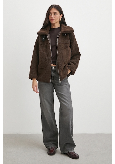 Yaka Detaylı Peluş Mont Kahve Kahve