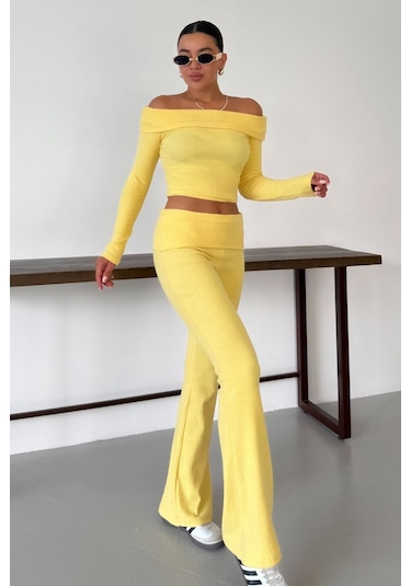 Modagen Kadın Sarı Madonna Yaka Alt-üst Pantolonlu İnterlok Takım Sarı