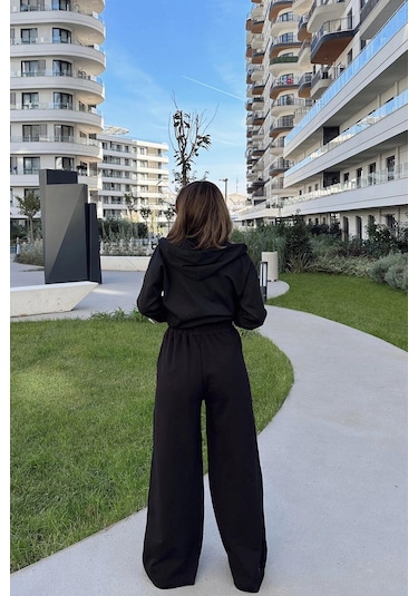 Kadın Siyah Beli Lastikli, Cepli, Bol Paça, Salaş Pantolon Siyah