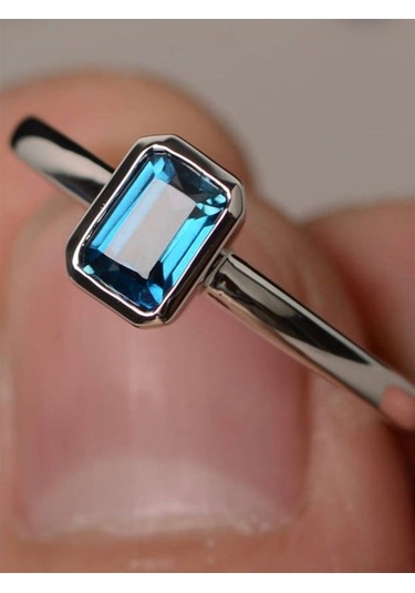 Luiziyanna London Bulue Topaz Yüzük Ak1514