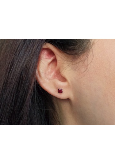 Sirius Yakut Tektaş Küpe 0823E0044