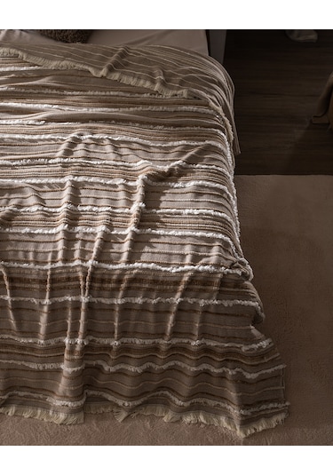 Madame Coco Montjalin Çift Kişilik Yatak Örtüsü - Bej 8684427145456 Ekru