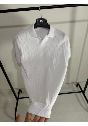 Apaş Yaka Triko T-shirt Beyaz