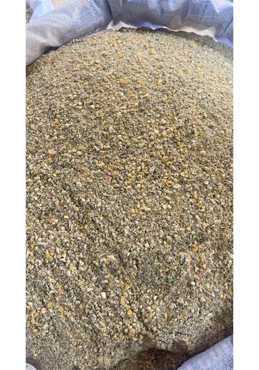 Civciv Ve Yumurtalık Tavuk Yemi 10 Kg Gelişimi Destekleyen, Dengeli Ve Katkısız Karışım