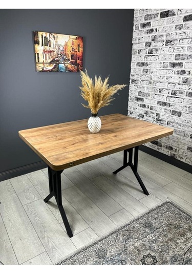 Sultan Ceviz Mutfak Yemek Masası Balkon Masası Kavisli Köşe Metal Siyah Ayak 120 80 Cm