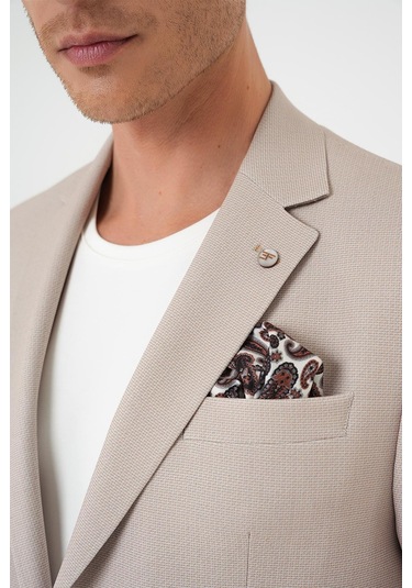 Comfort Fit Mono Yaka Çift Yırtmaç Torba Cep Kendinden Desenli Casual Bej Ceket C 705 Bej