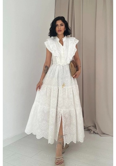 Beyaz Fırfırlı Düğmeli Elbise Beyaz