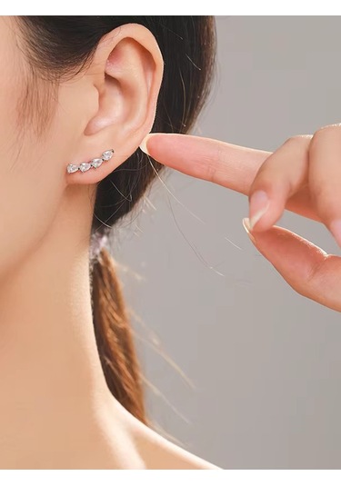 Timeless Series Zarif Damla Kesim Işık Taş Gümüş Kadın Küpe Gümüş