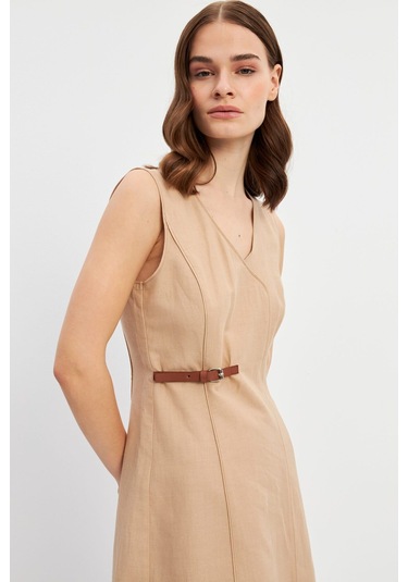 Stella Pulvis Bej Biyeli Kemer Detaylı Keten Midi Elbise