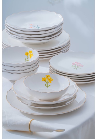 De Santiago 6 Kişilik 24 Parça Yemek Takımı Renkli