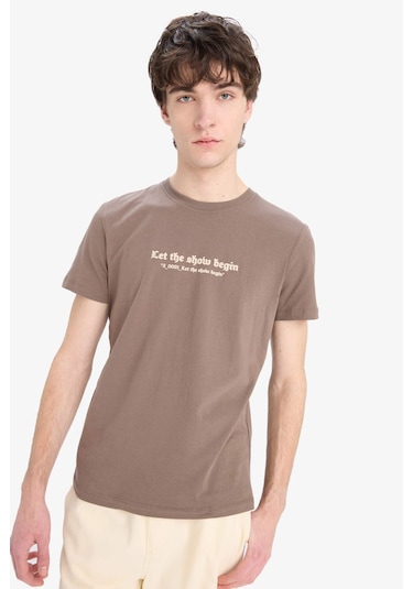 DeFacto %100 Pamuk Slim Fit Dar Kesim Bisiklet Yaka Baskılı Kısa Kollu Tişört C2085AX25SMBN571 DeFacto %100 Pamuk Slim Fit Dar Kesim Bisiklet Yaka Baskılı Kısa Kollu Tişört C2085AX25SMBN571