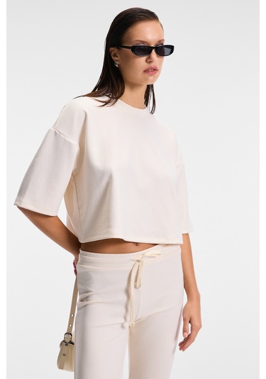 Grımelange Vela Kadın Esnek Kumaşlı Bisiklet Yaka Oversize Fit Bej T-shirt Bej