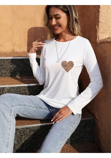 Ahes Shopping Kadın Uzun Kollu Bisiklet Yaka Kalp Desenli Bluz Beyaz