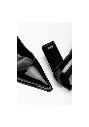 Suins Premium Verty Model Kadın Kalın Topuklu Burnu Taşlı Rugan Stiletto Ayakkabı Siyah