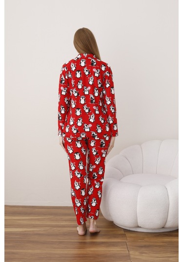 Kadın Önden Düğmeli Gömlek Yaka Suet Kumaş Pijama Takımı Kırmızı