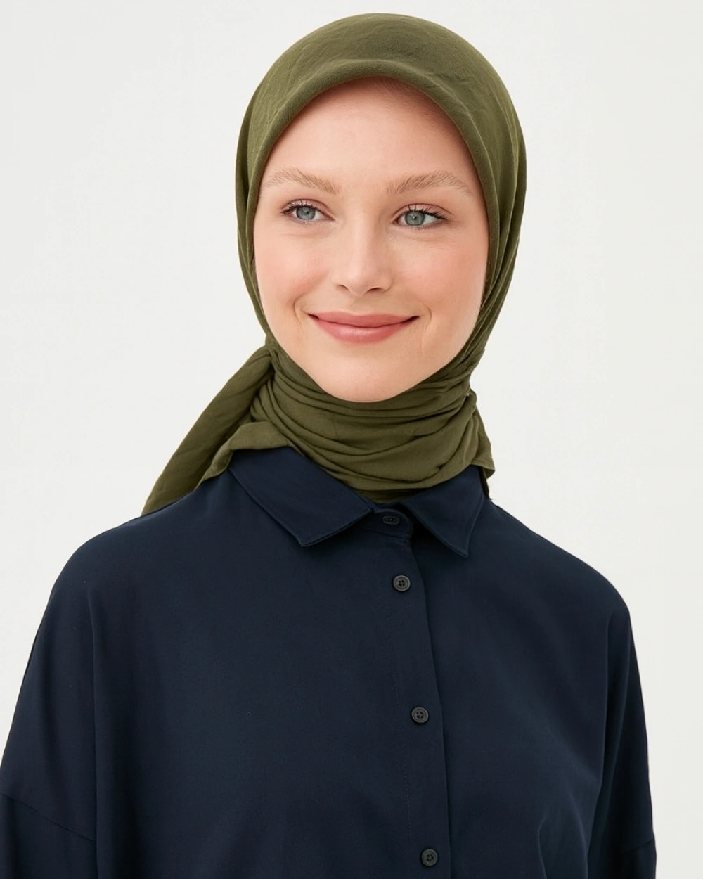 Konfor Eşarp 195x85 Cm 4 Mevsim Kullanım Terletmez, Kaymaz, Pamuk Polyester Karışımlı Rahat Eşarp Haki